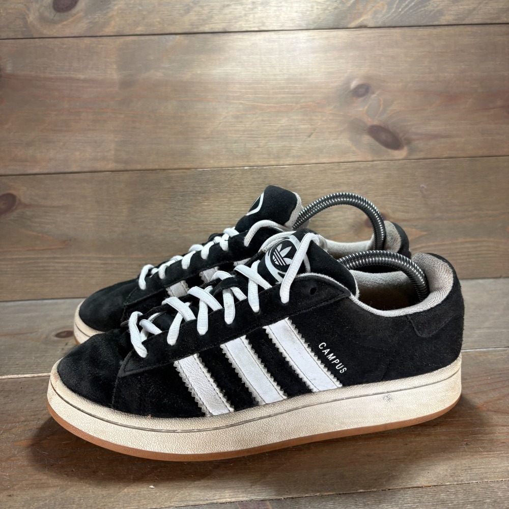 Adidas Campus Mens size 6 shoes Black Suede Lace Up Gum Sole Two Tone sneakers